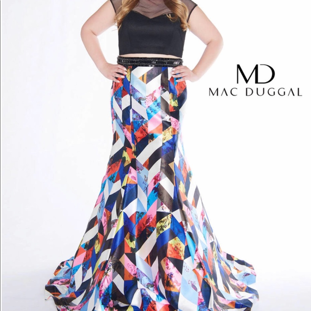 Mac Duggal Size 14W altered